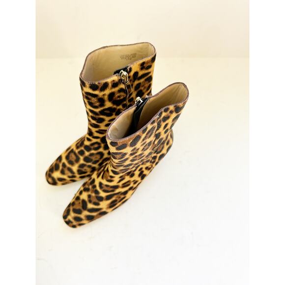 NWOB Ann Taylor Animal Print Haircalf Skinny Heel Bootie 5.5 - Picture 3 of 6